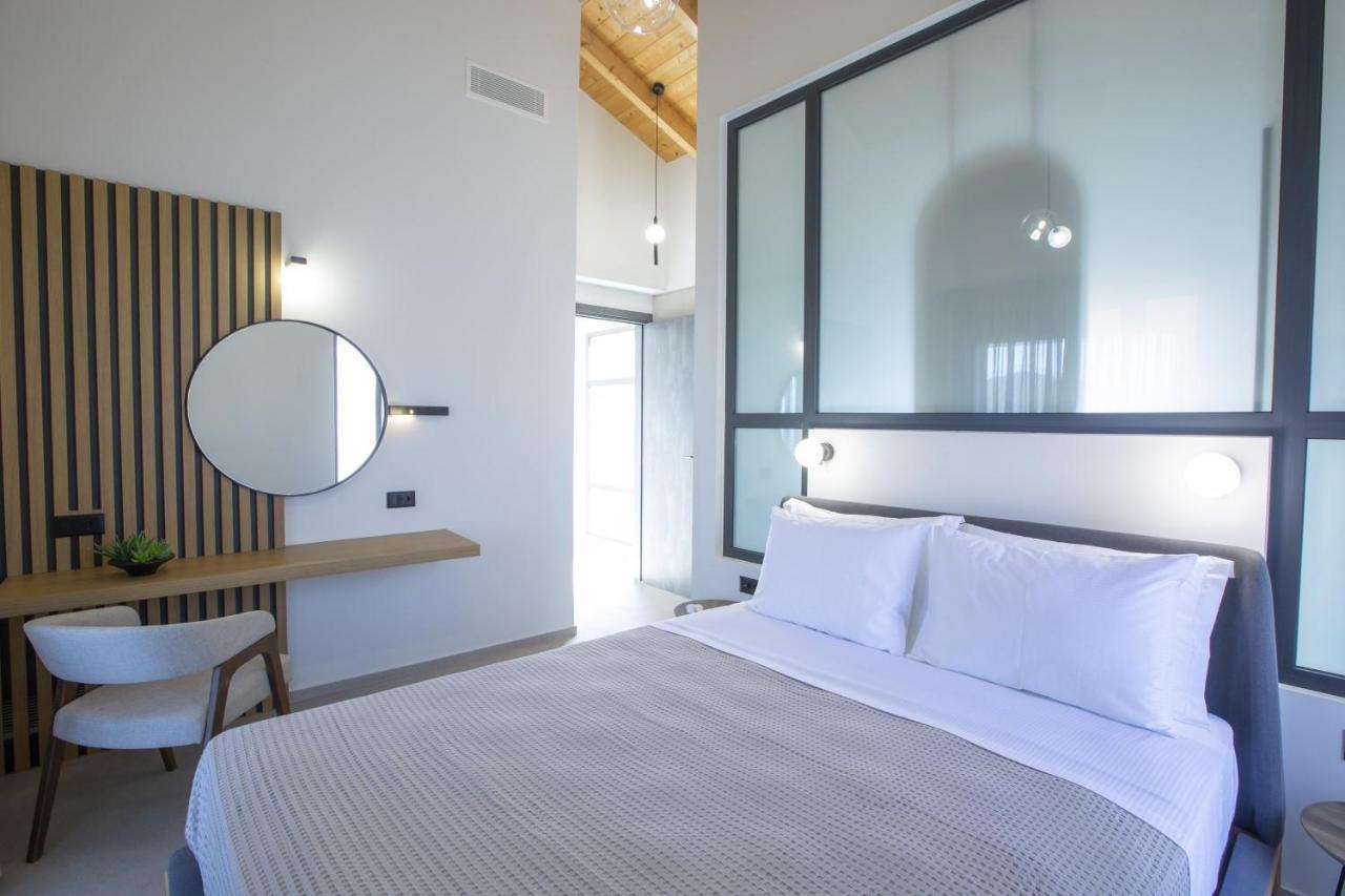 Inorato - Luxury Villa With Private Swimming Pool Kalamítsi 외부 사진